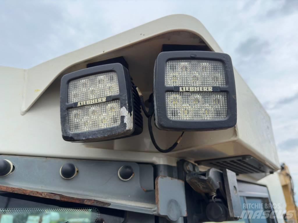 Liebherr PR 736 LGP Bandschaktare