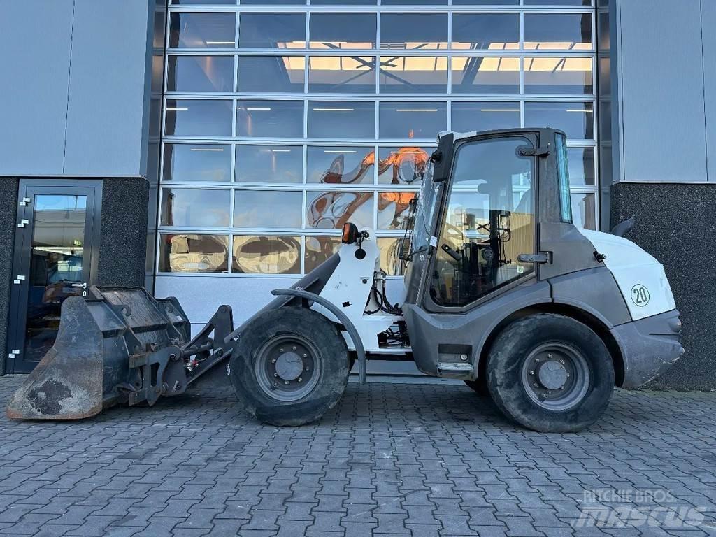 Hitachi ZW75 Hjullastare