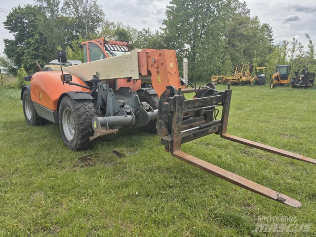 JLG 4013 Teleskopiska hjullastare