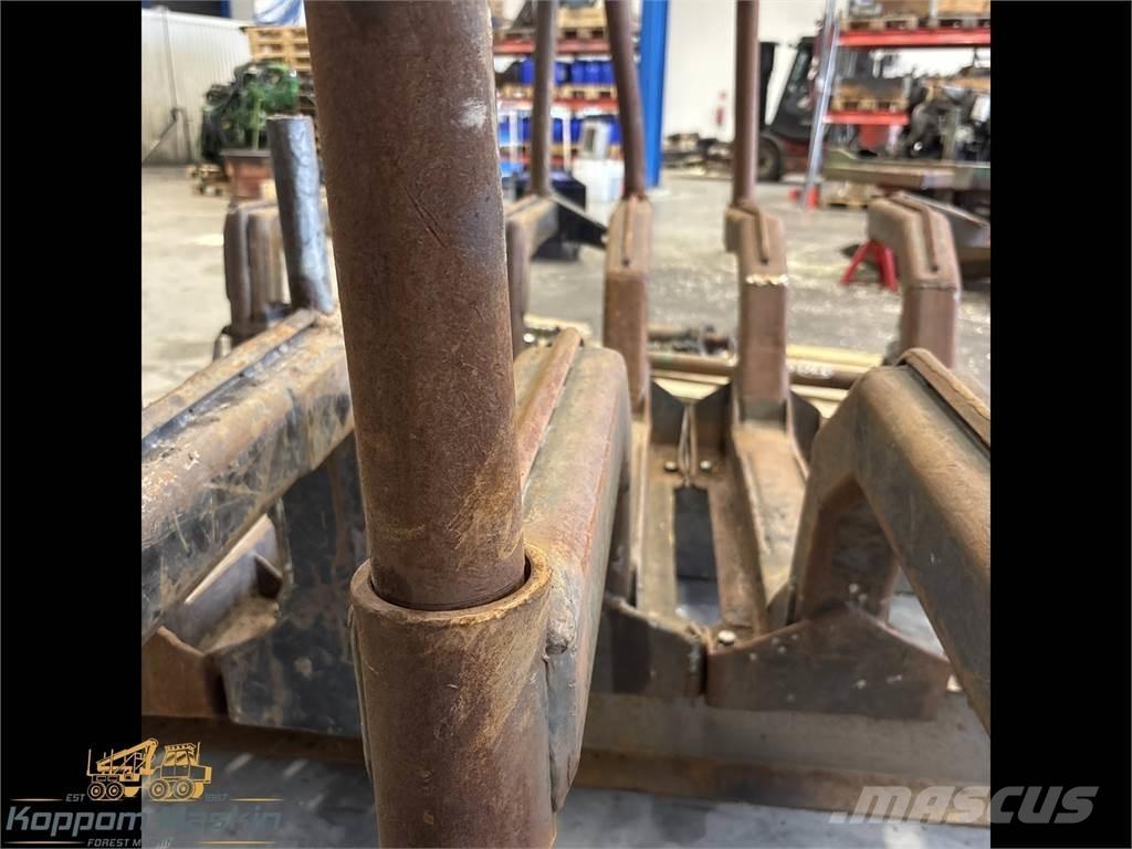 Gremo 704 Redskap till skogsmaskiner