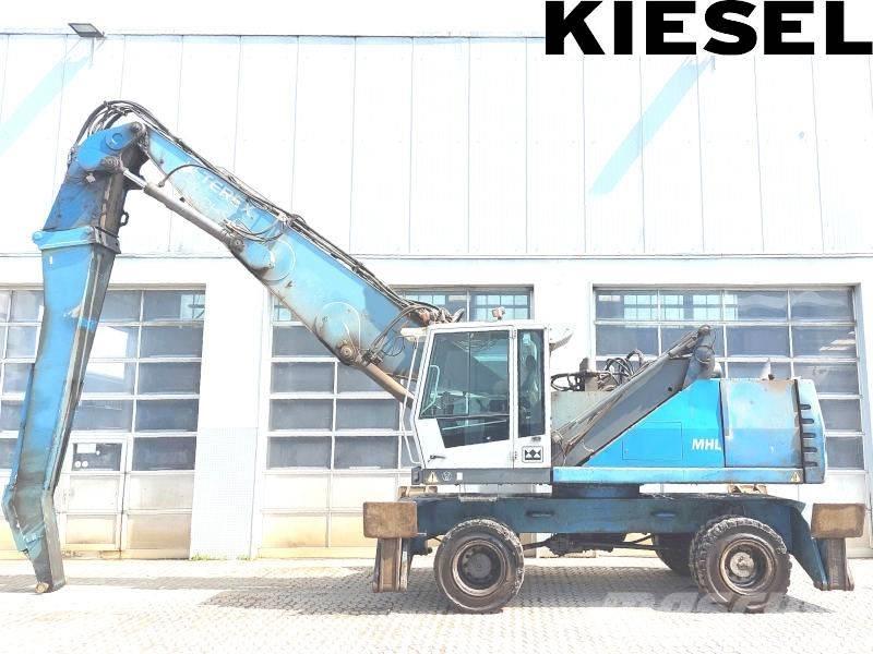 Fuchs MHL 350 D FQC Avfalls / industri hantering