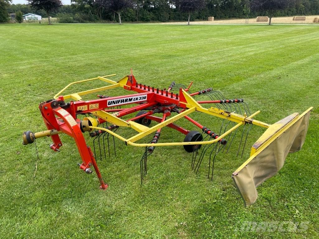 Unifarm CR 330 Vändare och luftare
