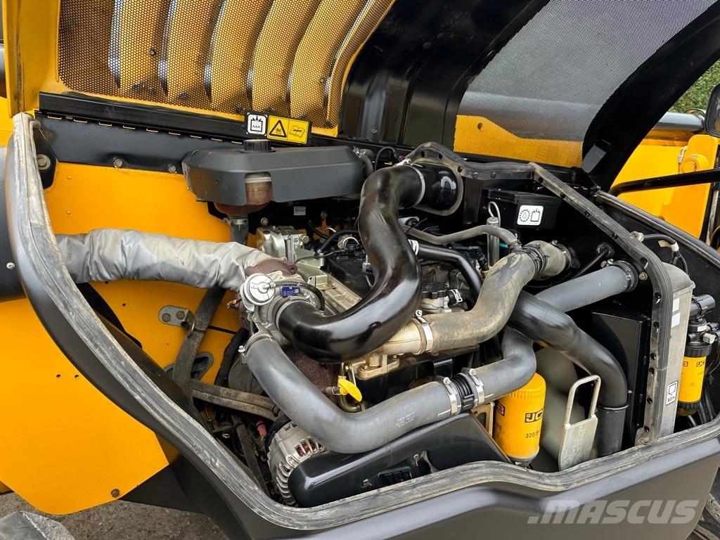 JCB 535-125 Teleskoplastare