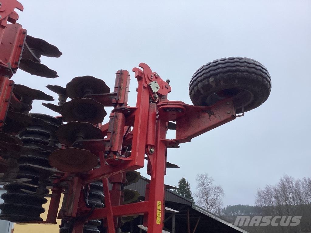 Horsch Joker 10 RT Tallriksredskap