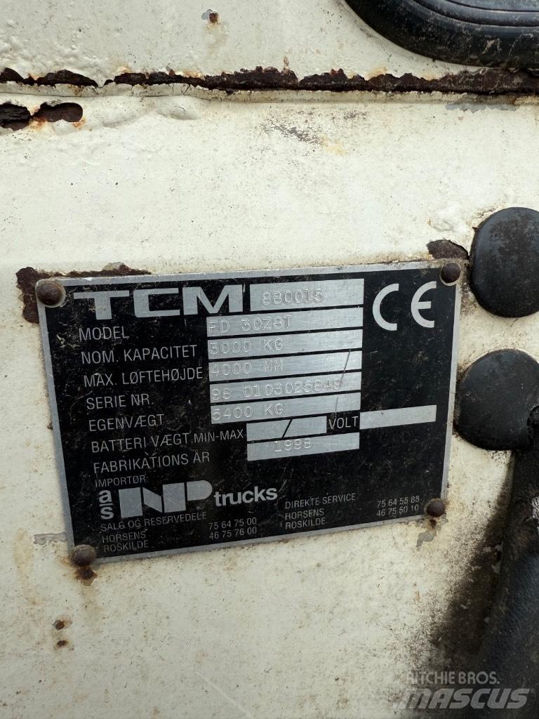 TCM FD 30 Dieselmotviktstruckar