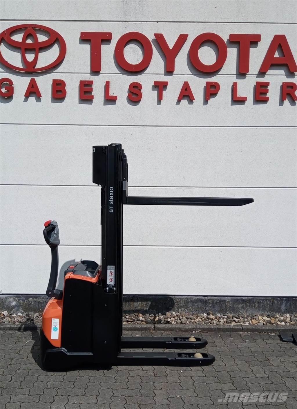 Toyota SWE140L Staplare-led