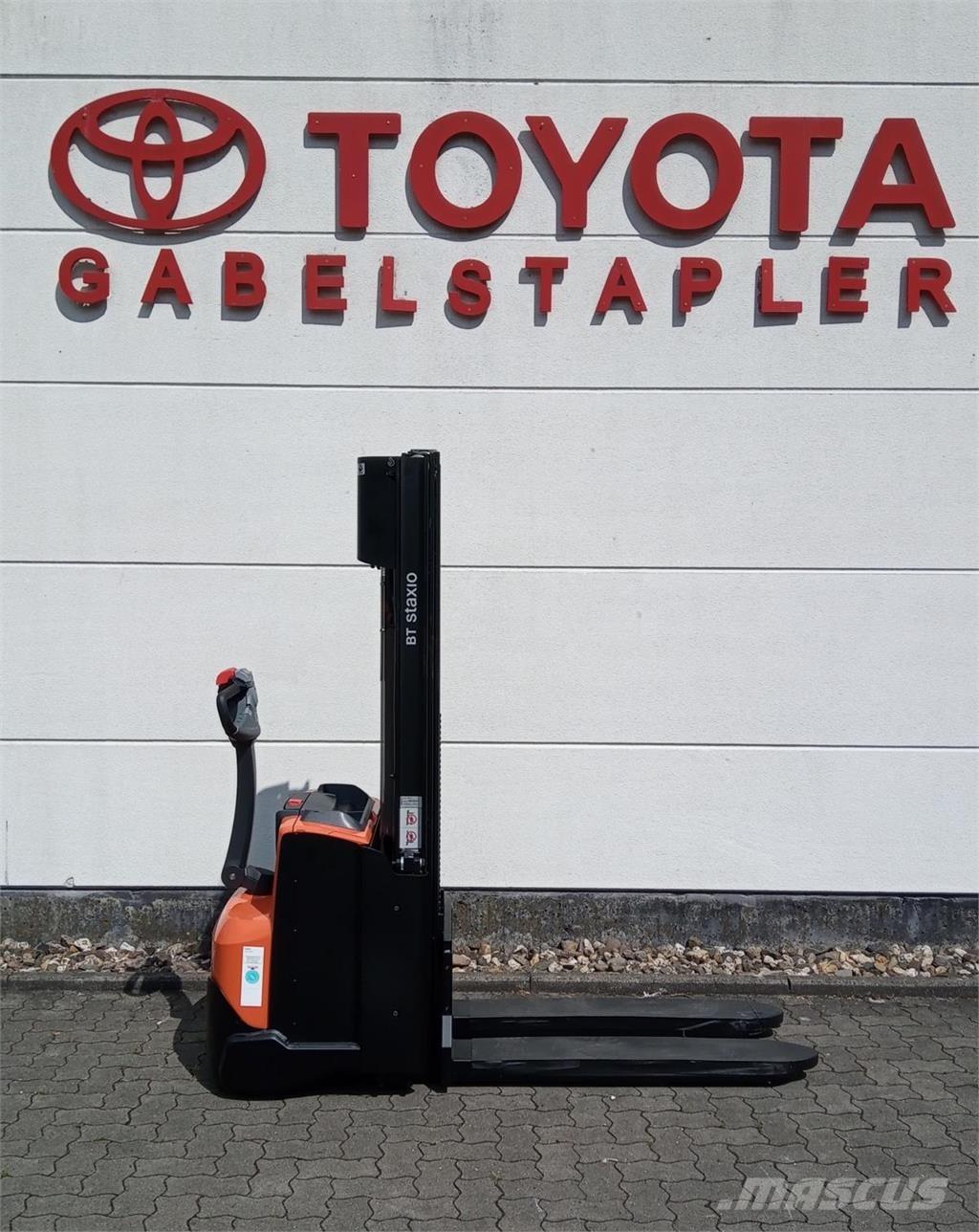 Toyota SWE140L Staplare