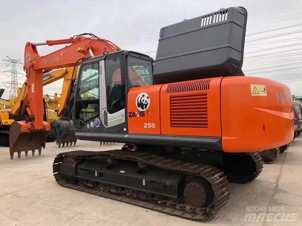 Hitachi ZX 250 Bandgrävare