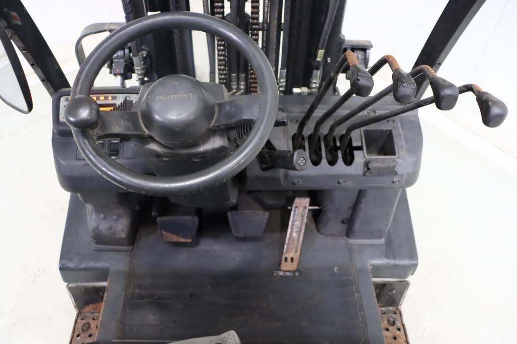 Nissan U1D2A20LQ Gasolmotviktstruckar