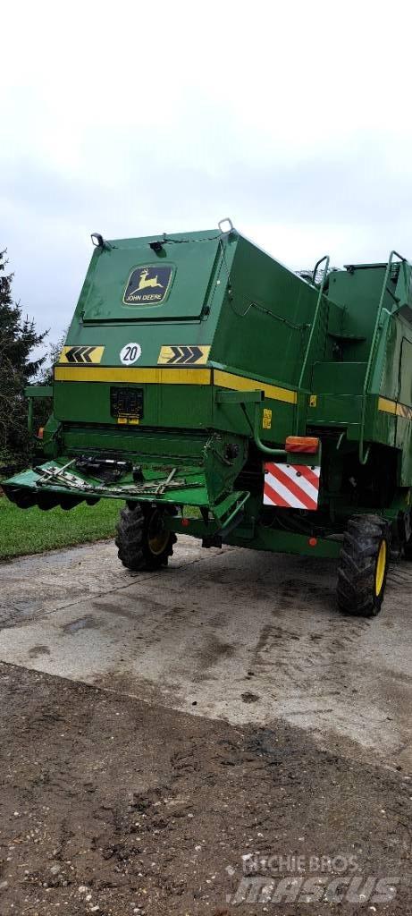 John Deere 2056HM Skördetröskor