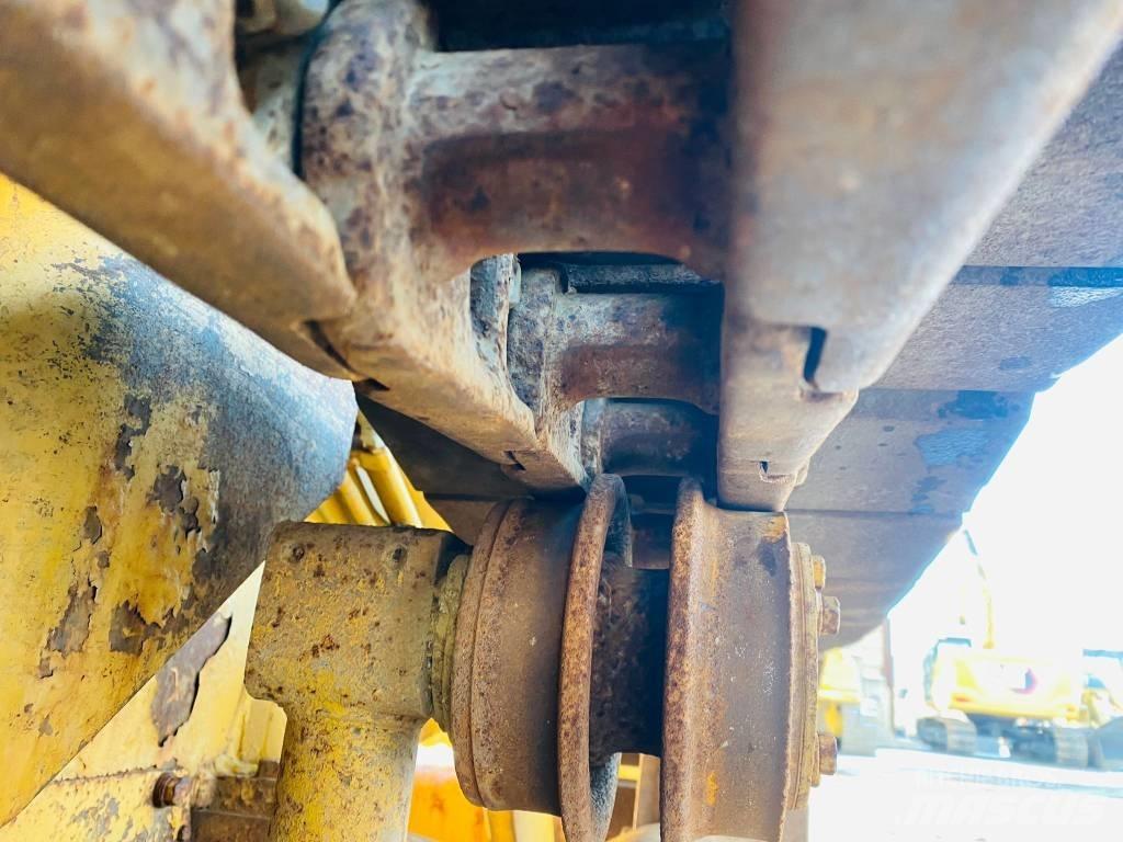 CAT 931 B Bandlastare