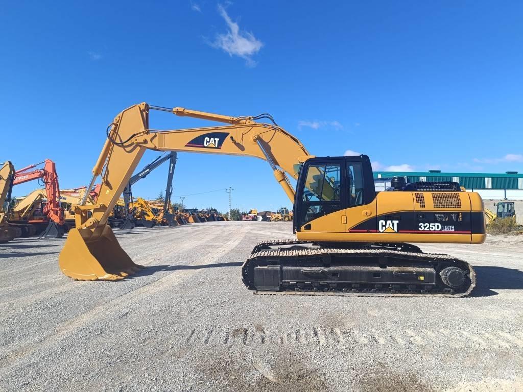 CAT 325 D Bandgrävare