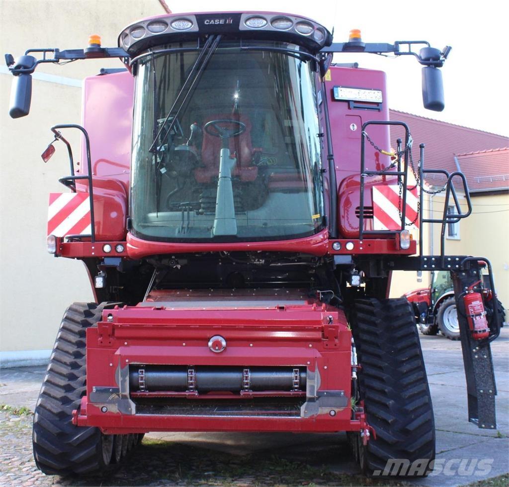 Case IH AF 8250 Skördetröskor