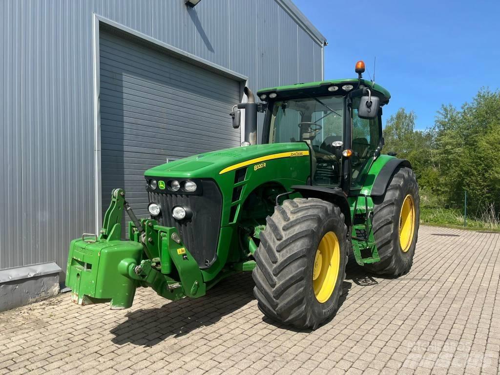 John Deere 8320 R Traktorer