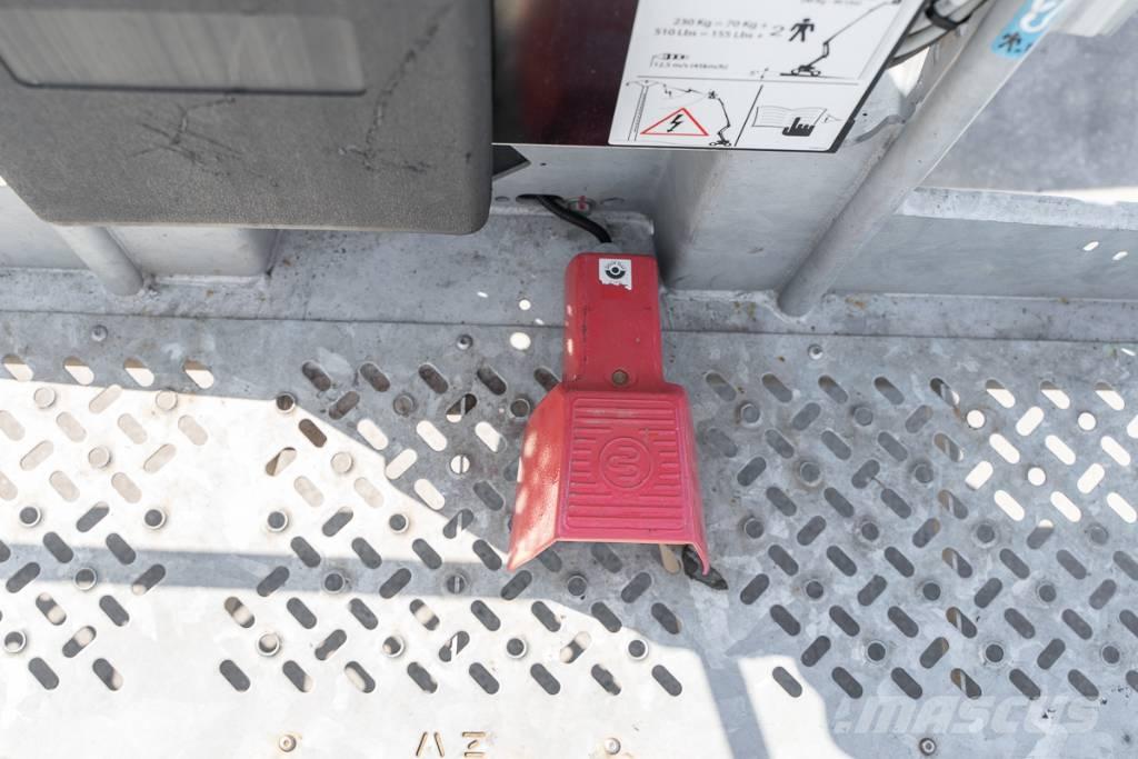 Manitou 200 ATJ Bomliftar