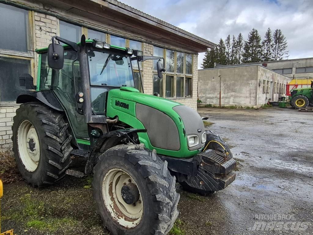 Valtra A 95 Traktorer