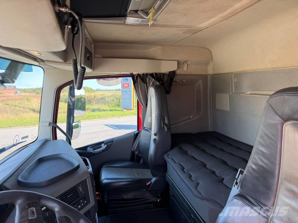 Volvo FH 500 Lastväxlare med kabellift