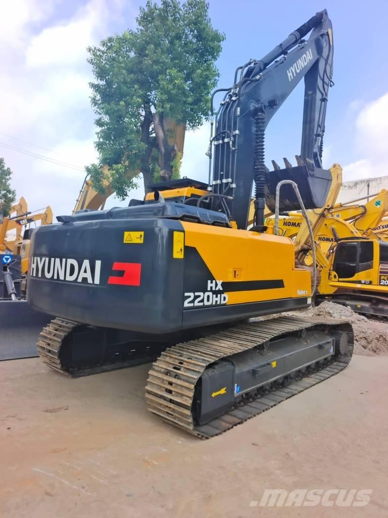 Hyundai HX 220 Bandgrävare