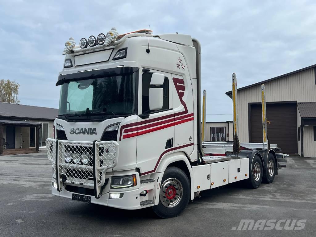 Scania R 730 B6X4NB Timmerbilar