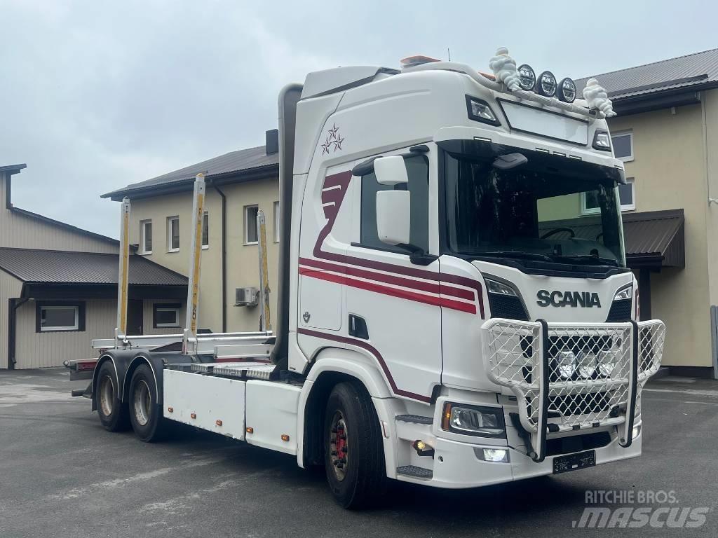 Scania R 730 B6X4NB Timmerbilar