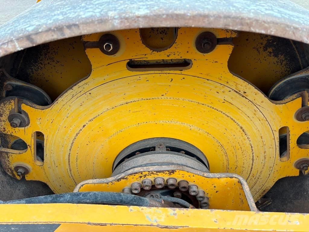 Volvo SD 135 B Envalsvältar