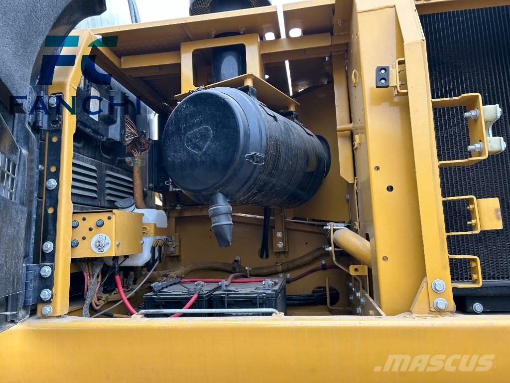 CAT 336 D Bandgrävare