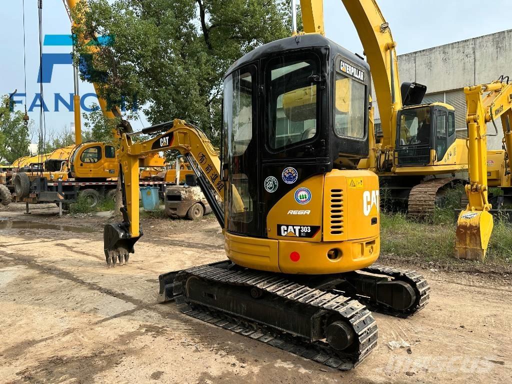CAT 303 CR Bandgrävare