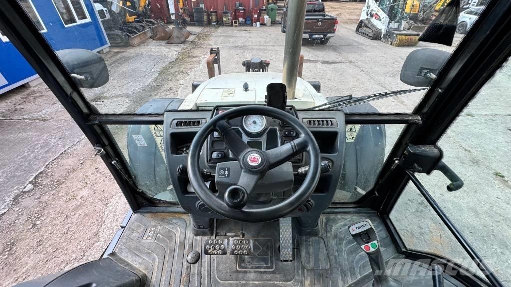 Terex TLB 990 PS Grävlastare