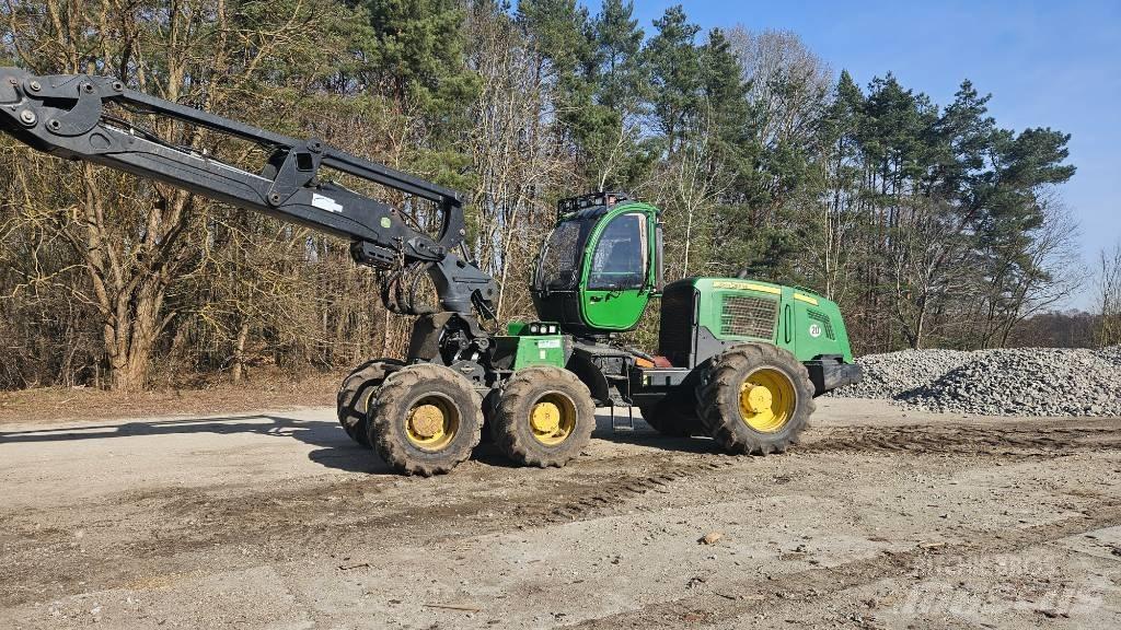 John Deere 1270 E Skördare