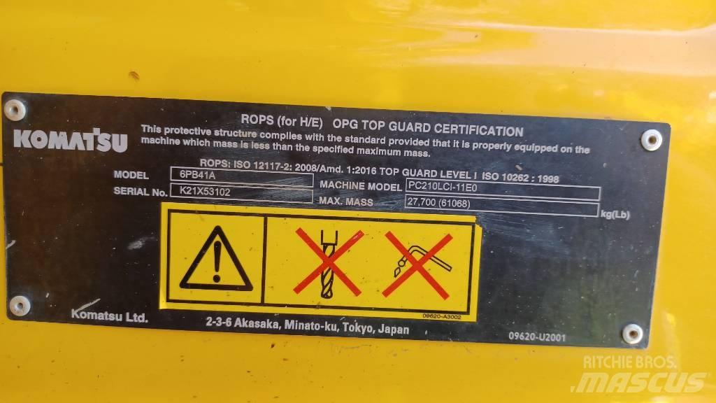 Komatsu PC210LCi-11 Bandgrävare