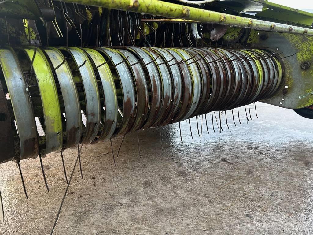 CLAAS 46 ROTO CUT Rundbalspressar