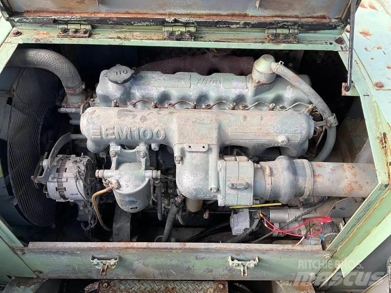 Hitachi KH125-3 Bangående Kranar
