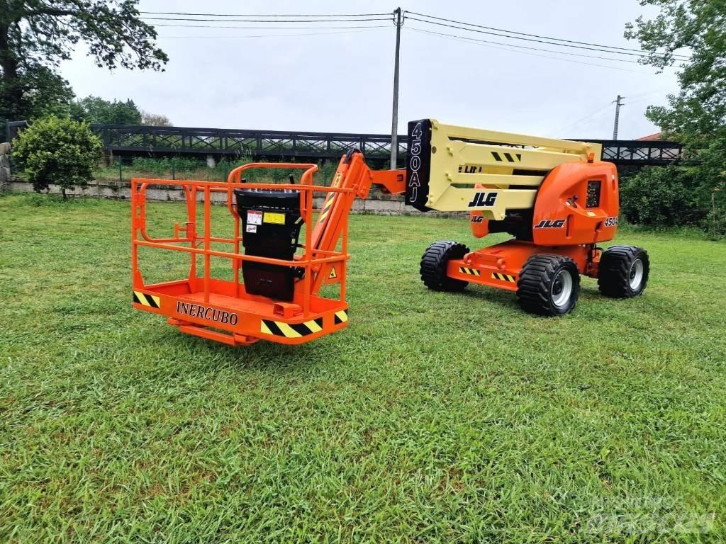 JLG 450 AJ Bomliftar