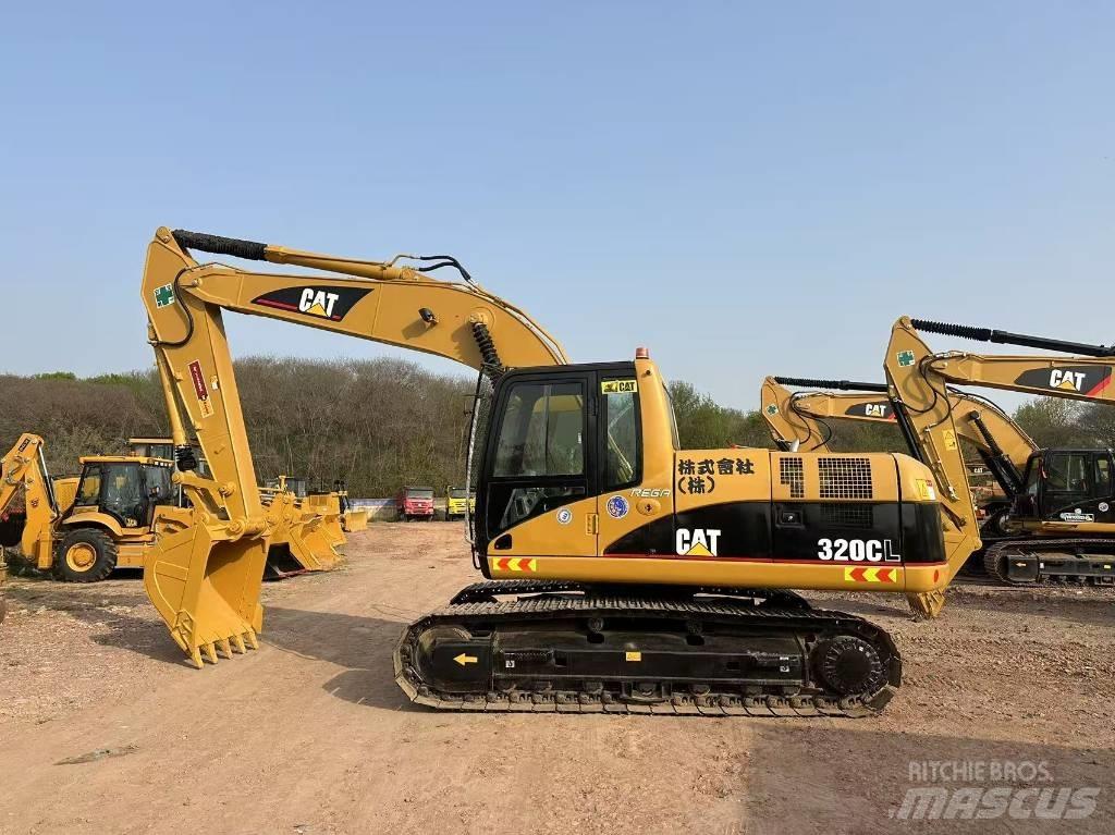 CAT 320 C L Bandgrävare