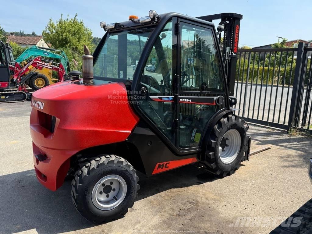 Manitou MC 25 Terrängtruck