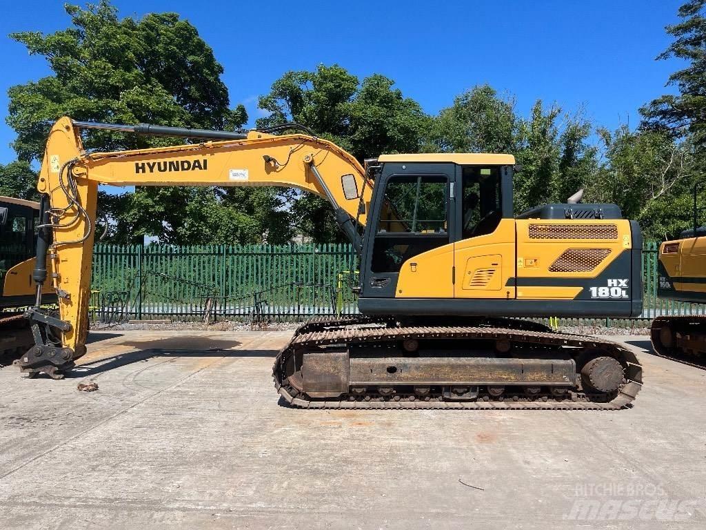 Hyundai HX 180 L Bandgrävare