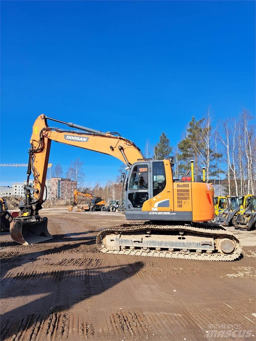 Doosan DX235LCR-5 Bandgrävare