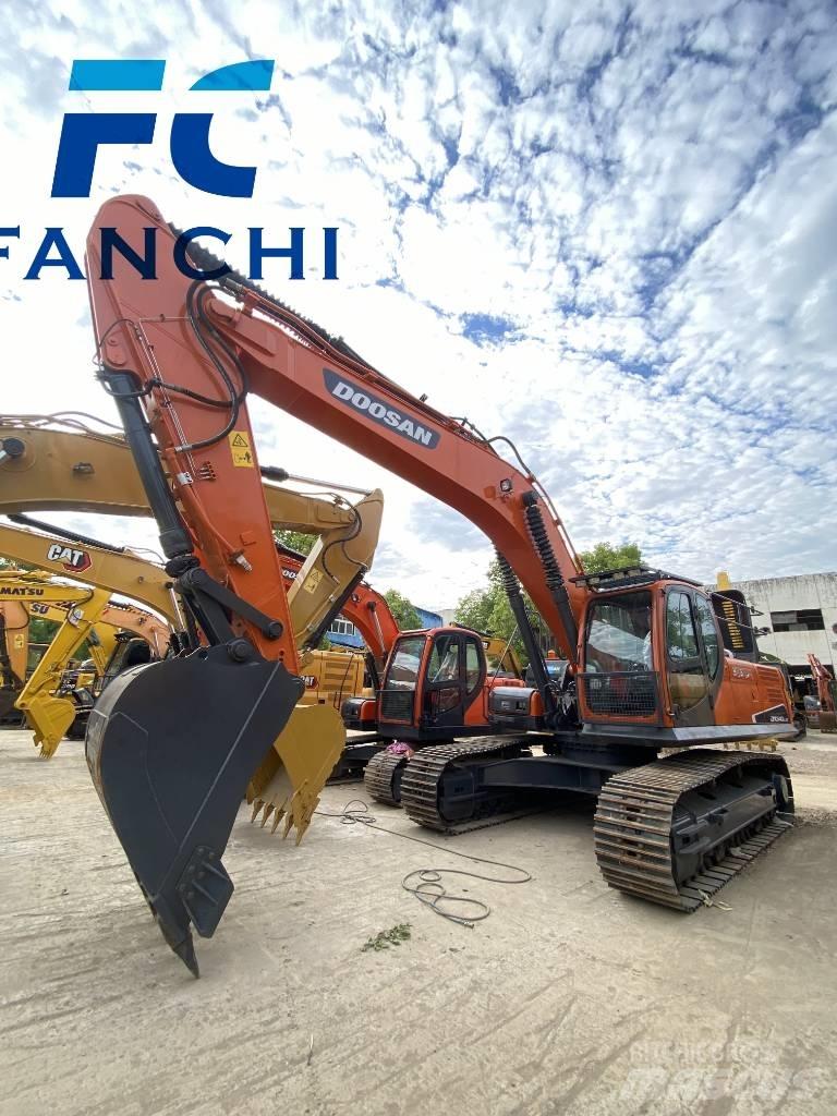 Doosan DX 340 LC Bandgrävare