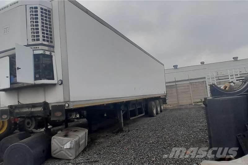  TRAILER 10002000 Övriga bilar