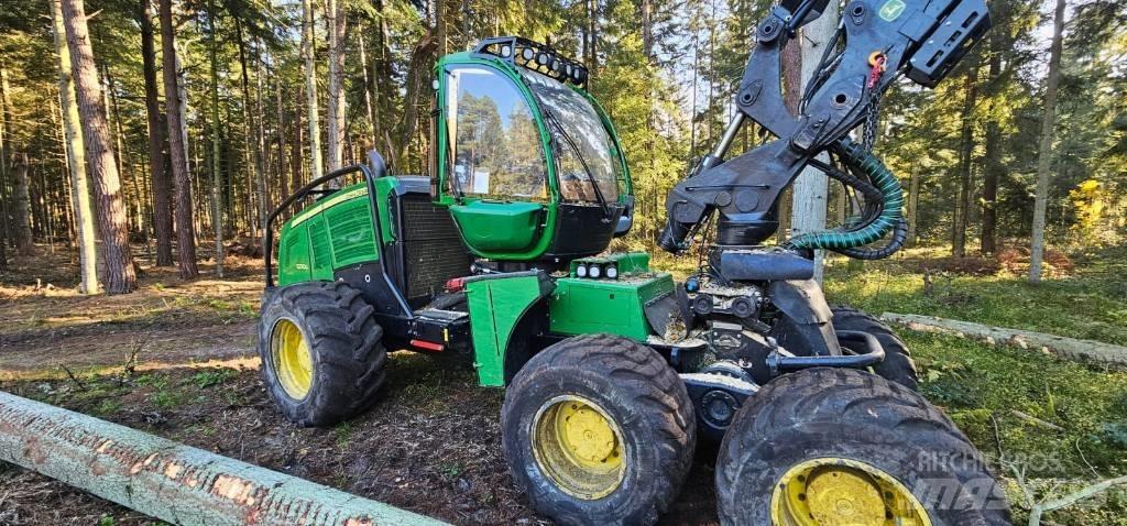 John Deere 1270 G Skördare