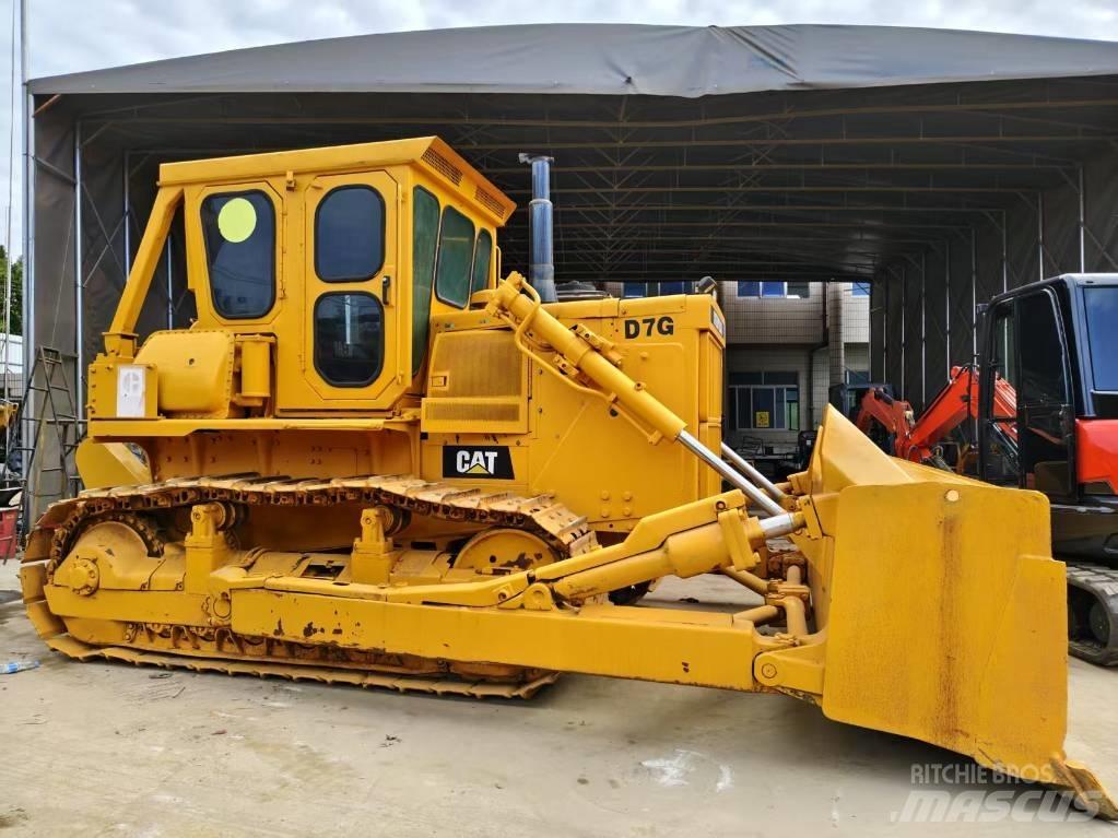 CAT D 7 G Väghyvlar