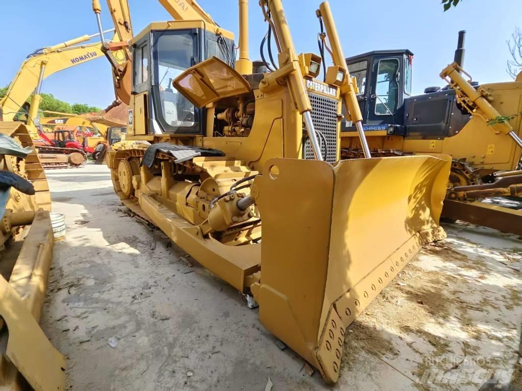CAT D 7 G Väghyvlar