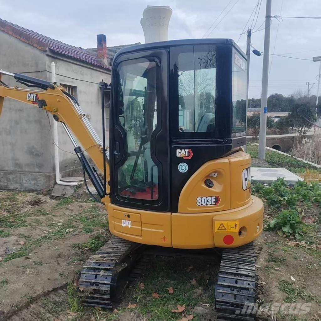 CAT 303 E Bandgrävare