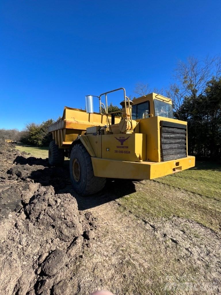 CAT D 30 D Midjestyrd dumper
