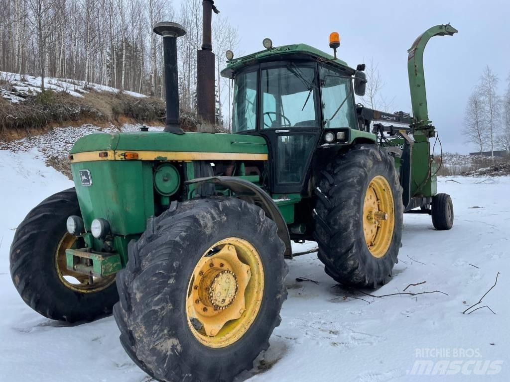 John Deere 4240 S Traktorer