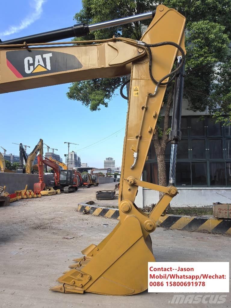 CAT 320D2 Bandgrävare