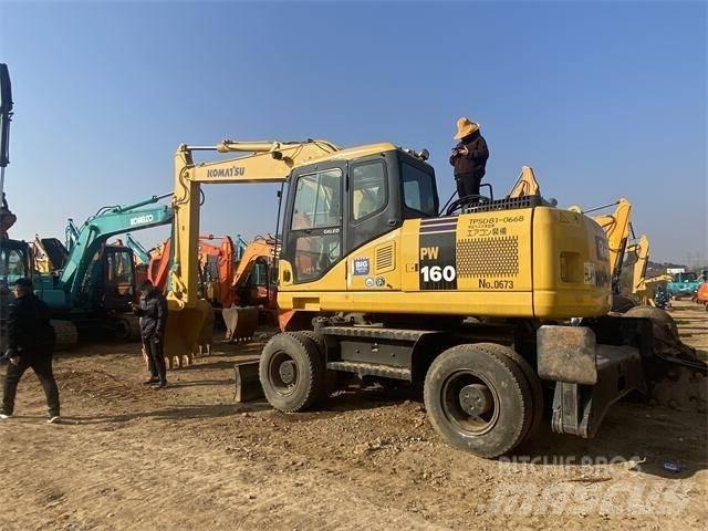 Komatsu PW160 Bandgrävare