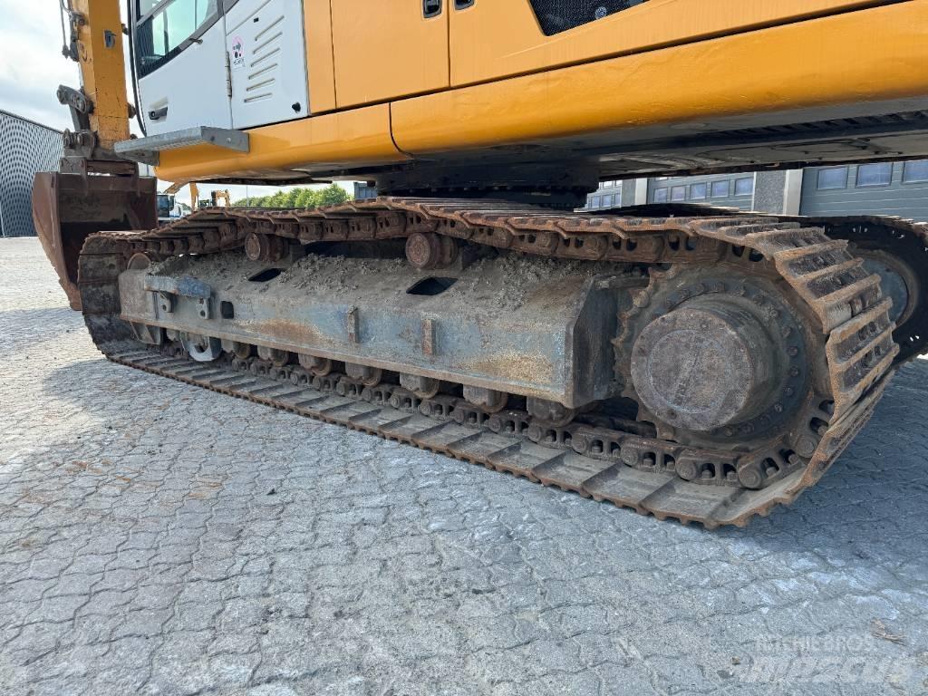 Liebherr R946 LC Bandgrävare