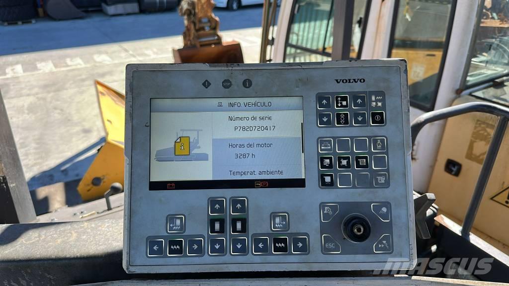 Volvo P 7820 D ABG Asfaltsläggningsmaskiner