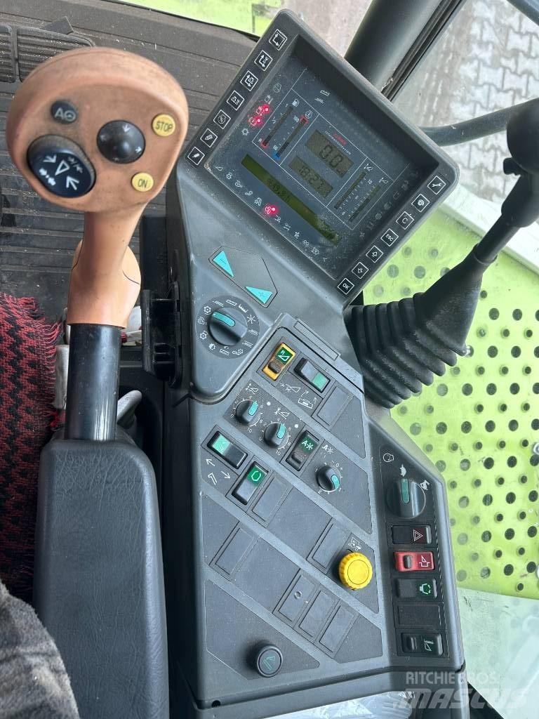 CLAAS Lexion 460 Skördetröskor
